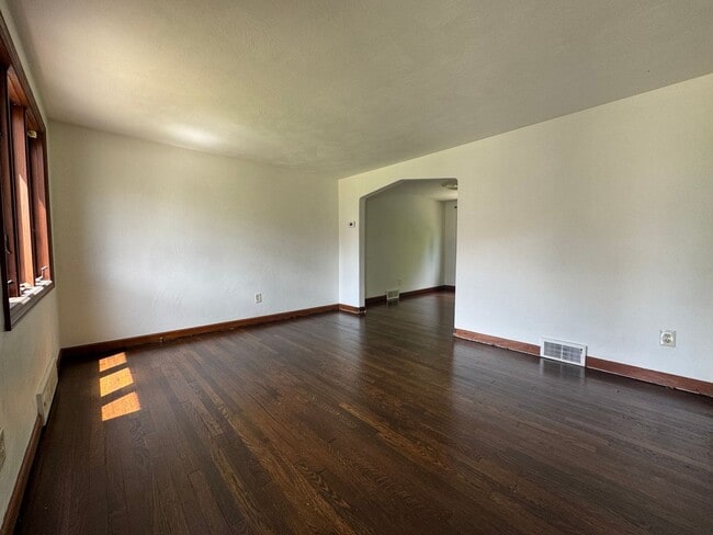 Foto del edificio - 1439 Milan Ave