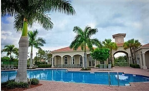 Building Photo - 6760 Heritage Grande