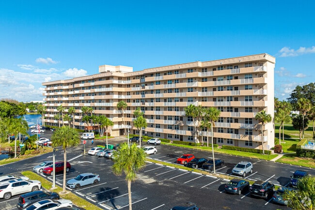 Corondao at Jacaranda