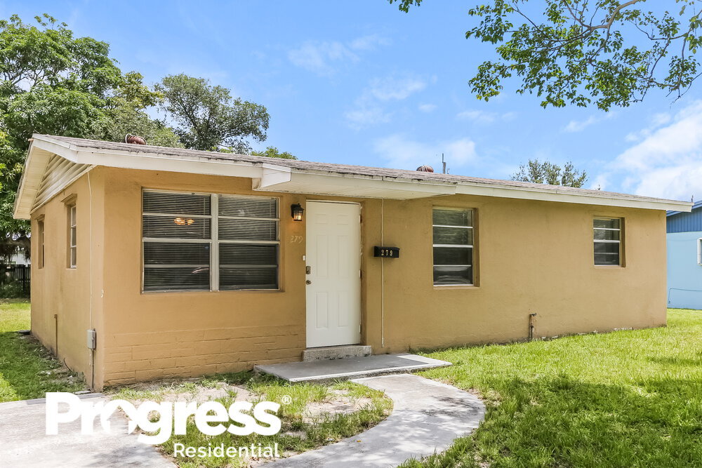 Primary Photo - 279 SW 1st Ct