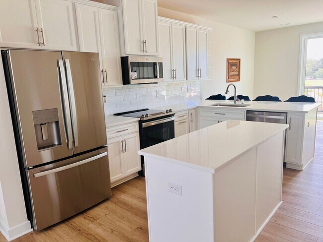 Foto del edificio - 2813 Statesville Ave