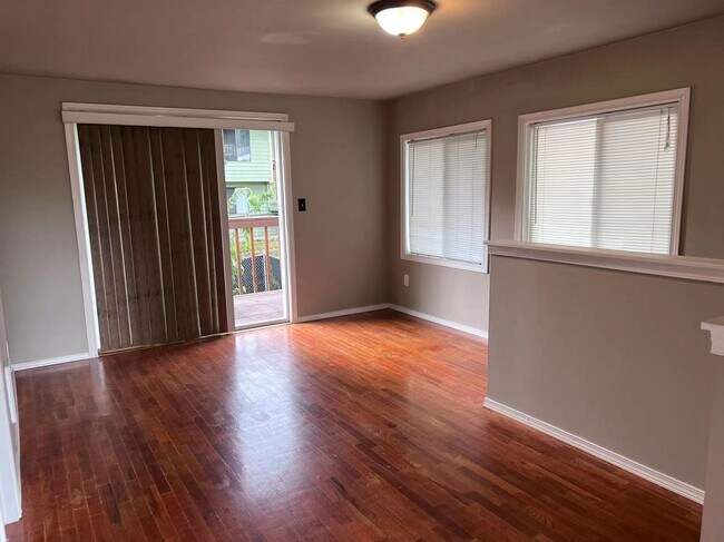 Foto del edificio - 3109 NE 133rd St