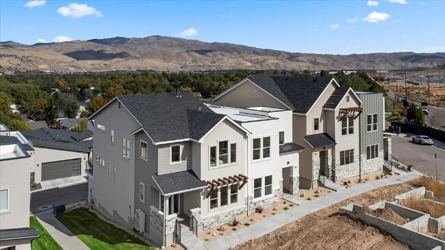 Foto del edificio - 1277 E Echelon Rdg Ln