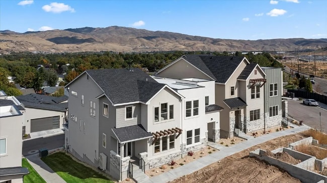 Building Photo - 1277 E Echelon Rdg Ln