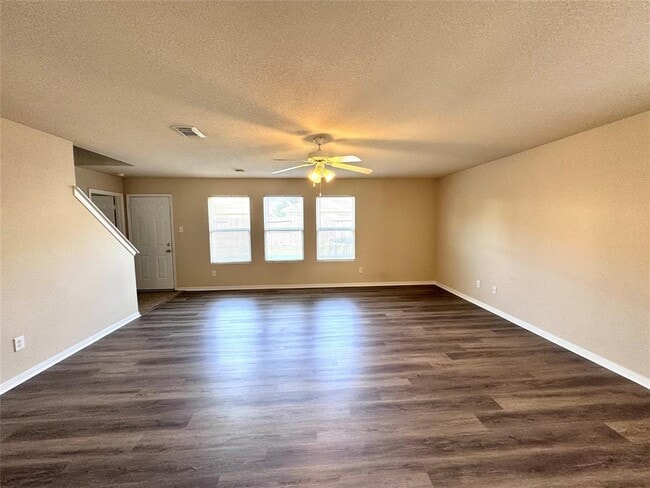 Building Photo - 5042 Ivy Fair Way
