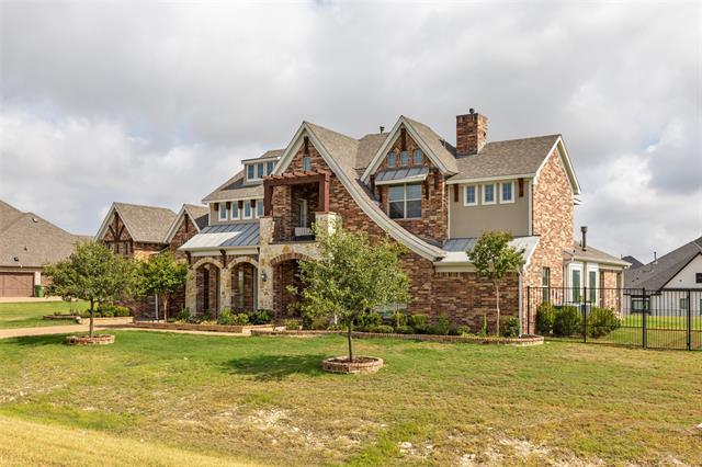 Building Photo - 5400 Middleton Dr
