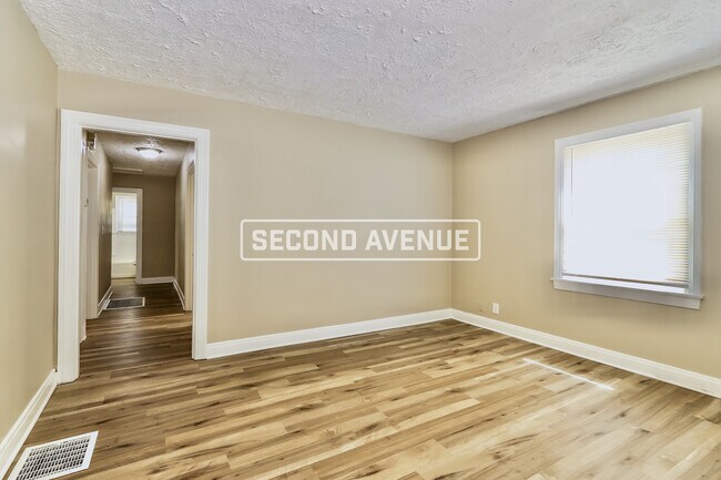 Foto del edificio - 651 S 37th St