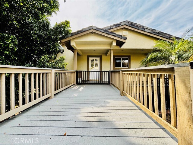 Foto del edificio - 16875 Orangecrest Ct