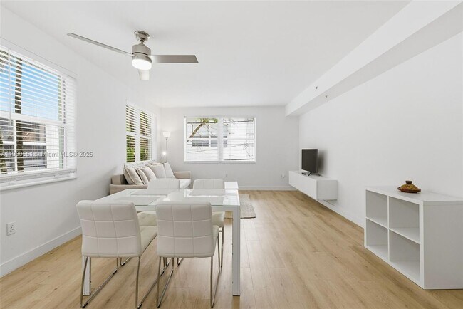 Building Photo - 1550 Drexel Ave