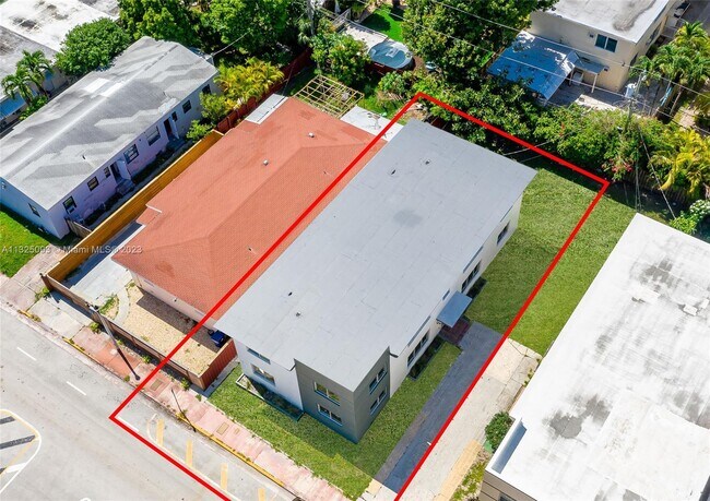 Foto del edificio - 732 82nd St