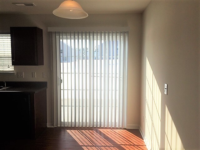 Foto del edificio - 4984 Mount Hope Dr