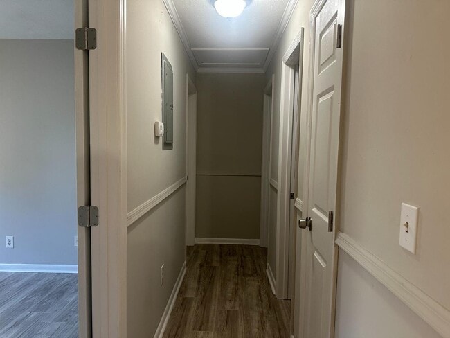 Foto del edificio - 5843 Memphis St