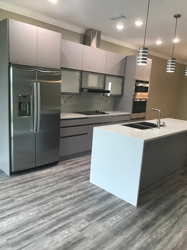 Building Photo - 1830 Brentwood Ct