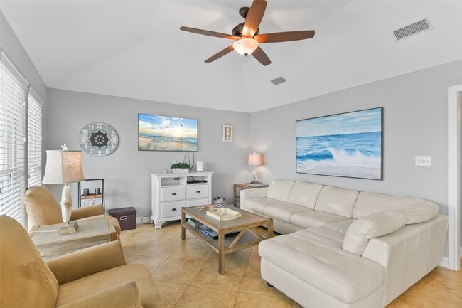 Foto del edificio - 21531 Zachary Dr