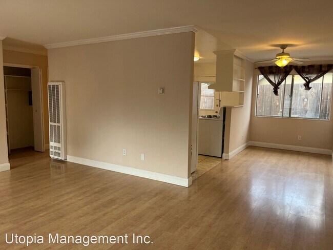 Building Photo - 2 br, 1 bath House - 2127 Fairway Drive