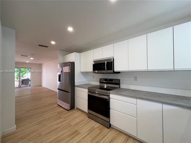 Foto del edificio - 8115 SW 81st Pl