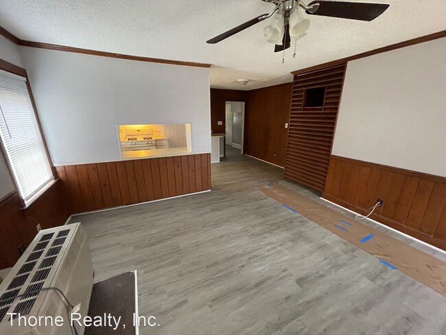 Foto del edificio - 3 br, 1 bath House - 339 Taylor St