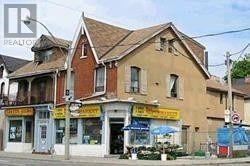 Photo du bâtiment - 220-220 Gerrard St E
