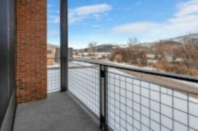 Building Photo - 400 Clement St