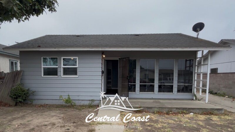 Foto principal - 0 W Cypress St