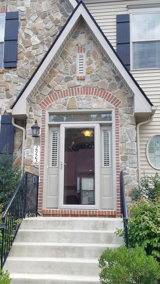 Foto del edificio - Stunning chateau-style home in Wormans Mill Community ready mid January!