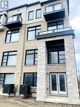 Building Photo - 103 Inverary Cres