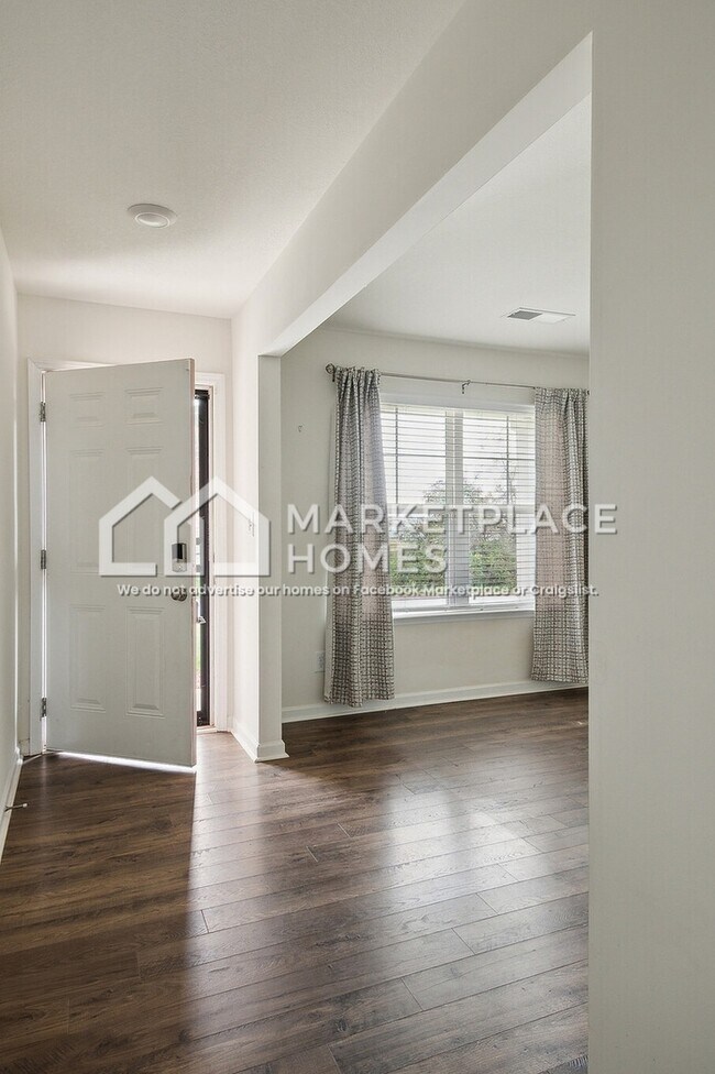 Foto del edificio - 1623 Sliger St