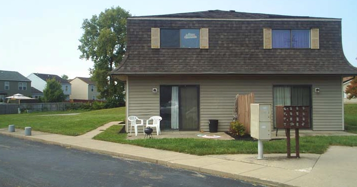 Primary Photo - 2425 Edmonton Rd