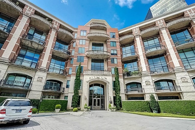 Building Photo - 5005 Hidalgo St