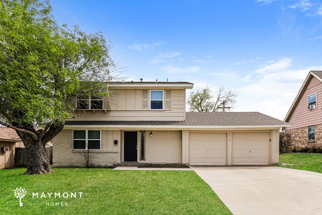 Building Photo - 3310 Ridgehaven St