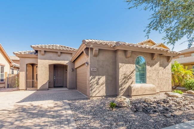Building Photo - 3874 E Kesler Ln