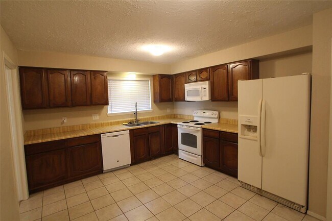 Foto del edificio - 2634 Heritage Colony Dr