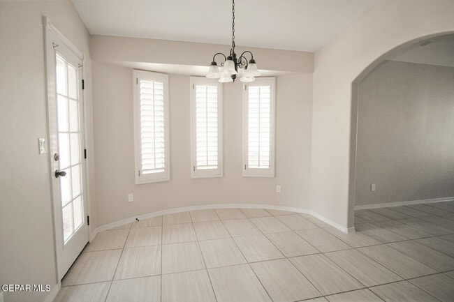 Building Photo - 7120 Copper Town Dr