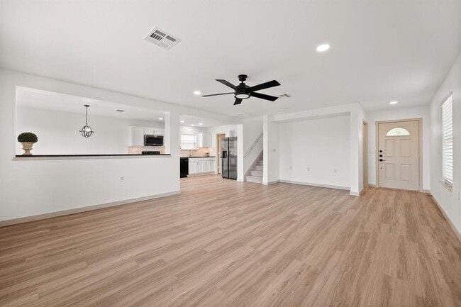 Building Photo - 8812 Wiley Way