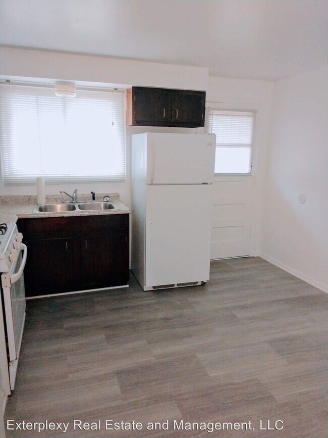 Foto del edificio - 7636 S Saginaw Ave