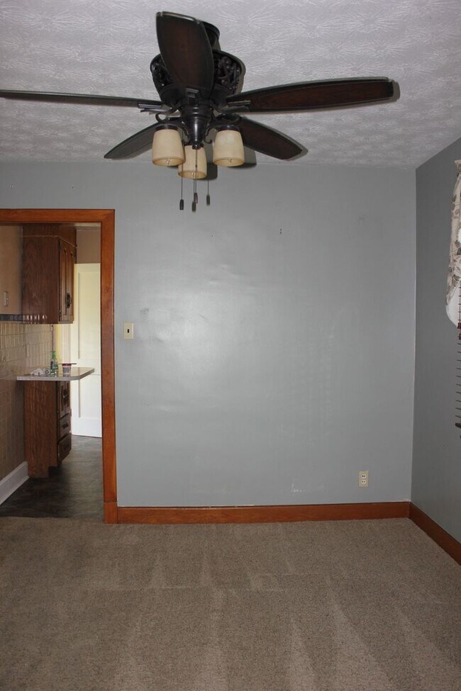 Foto del edificio - Single Family Home for Rent in Grottoes