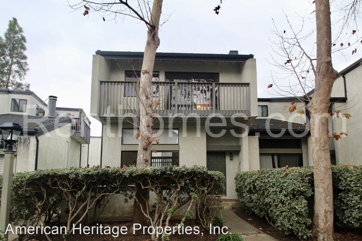 Primary Photo - 3 br, 2.5 bath House - 3406 Via Alicante