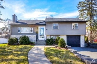 Building Photo - 48 Graymore Rd