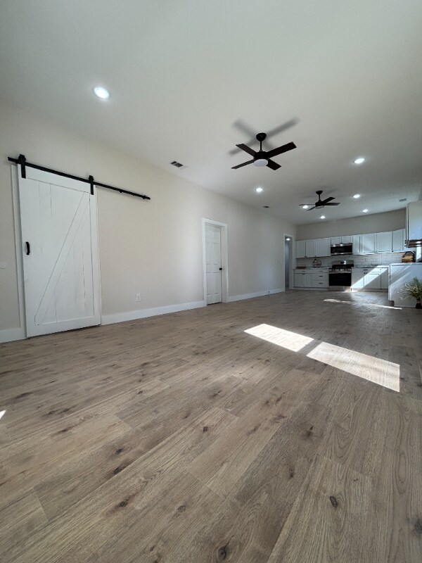 Foto del edificio - 101 S Main St