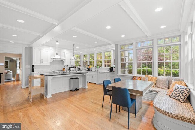 Foto del edificio - 3701 Blackthorn Ct