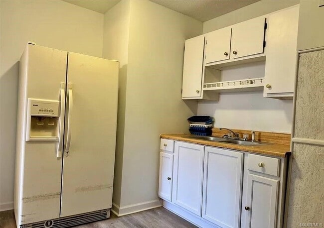 Building Photo - 4148 Edgar D Nixon Ave