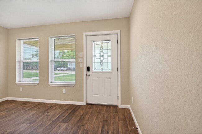 Foto del edificio - 1708 Sycamore Ave