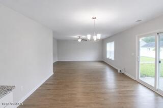 Foto del edificio - 10063 Woodland Cv