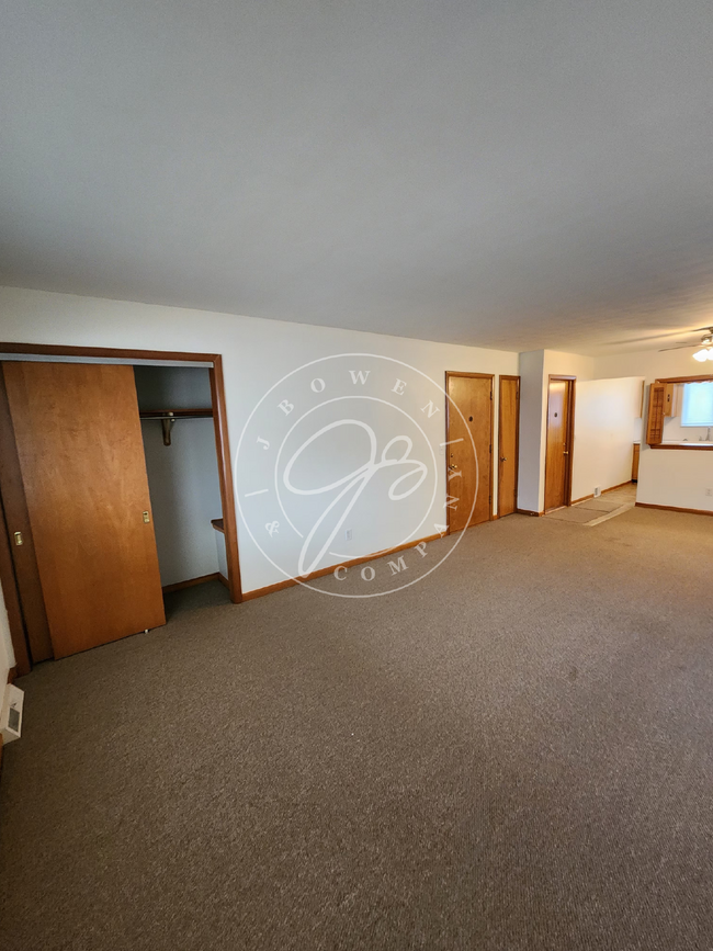 Foto del edificio - 2 bedroom in Perrysburg School District! R...