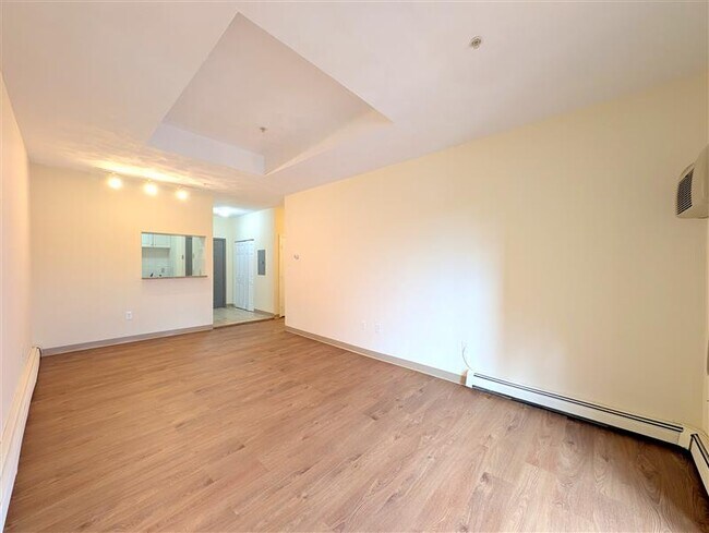 Foto del edificio - 373 Highland Ave