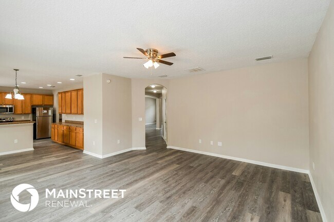 Foto del edificio - 9370 Jayhawk Ln
