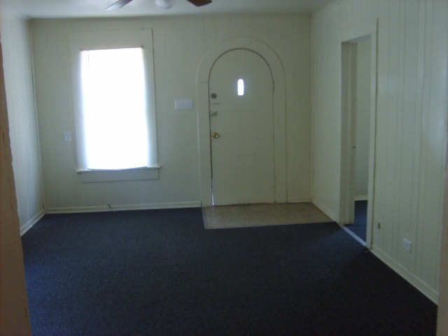 Building Photo - 309 N Walnut St