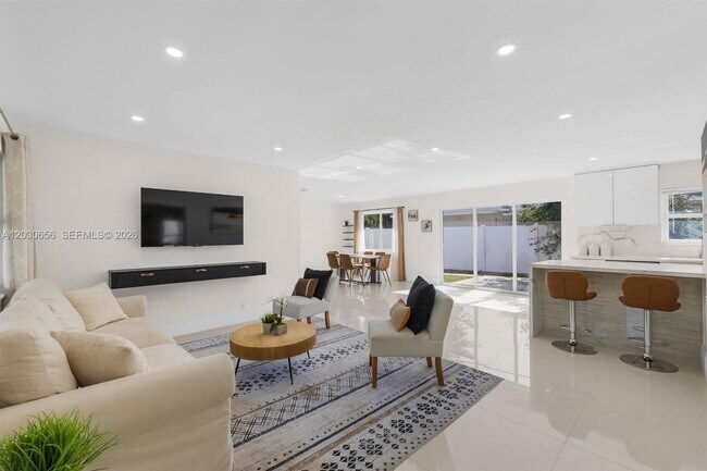 Foto del edificio - 416 NE 29th St