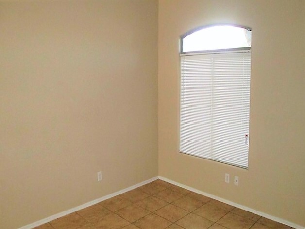 Foto del edificio - 5202 W Sunland Ave