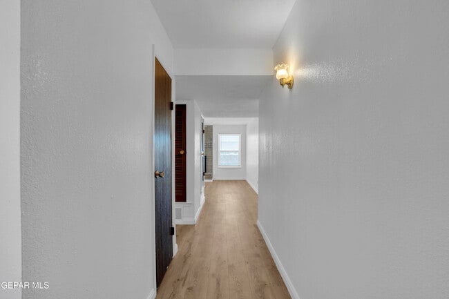 Building Photo - 3452 Tascosa St